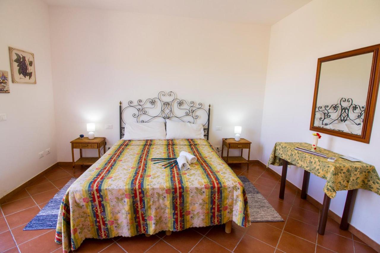 Agriturismo Tarantola Alcamo Buitenkant foto
